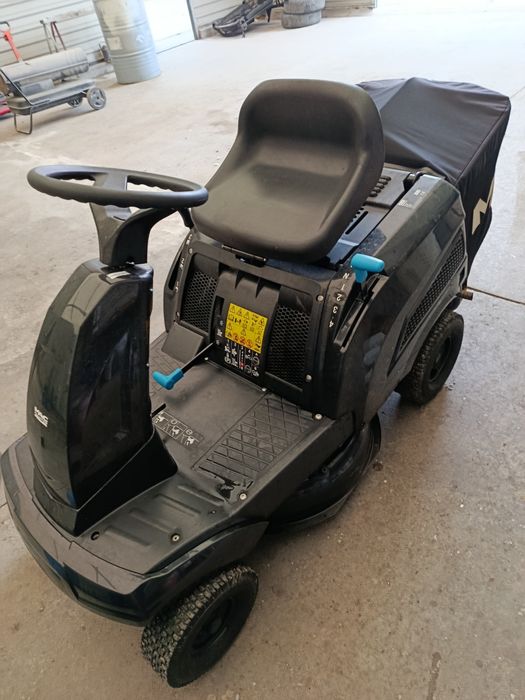 Kosiarka do trawy ,ciągniczek do koszenia trawy