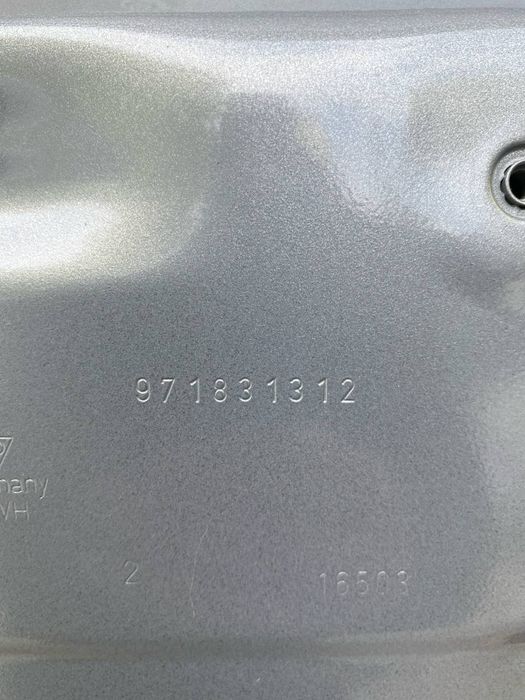 Porsche panamera 971 двері передні праві