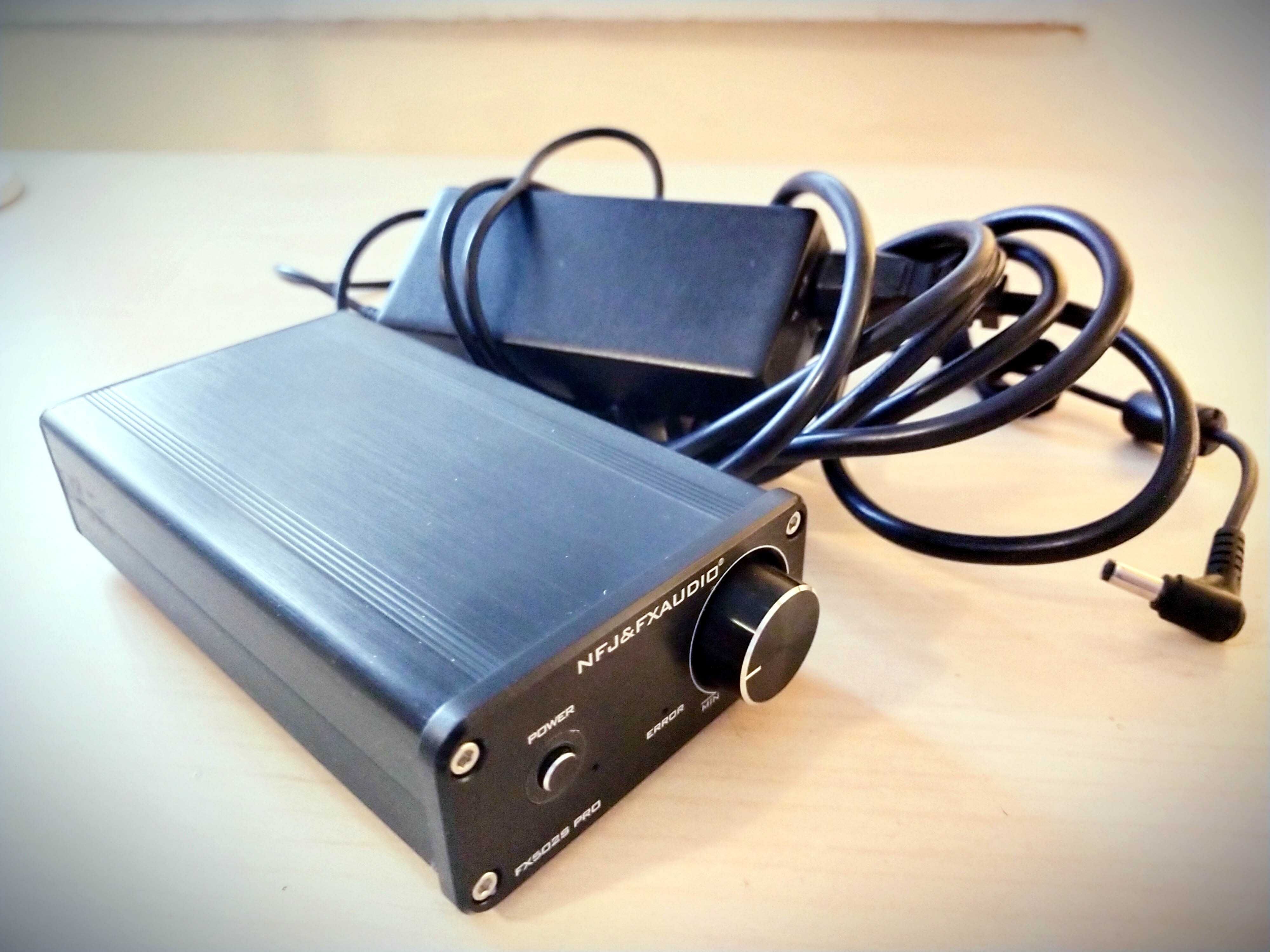Wzmacniacz FXAudio 502S Pro z zasilaczem