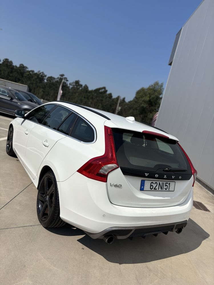 VOLVO V60 nacional