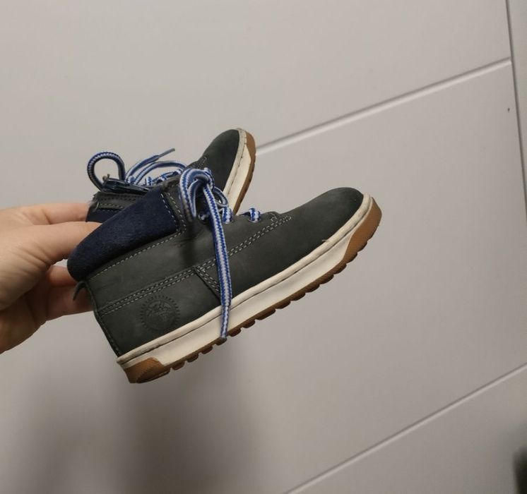 Trzewiki chłopięce rozm 23 granatowe sneakersy jesienne