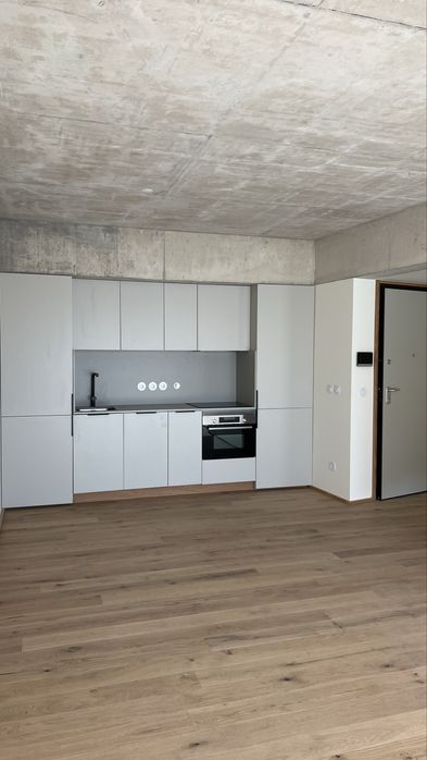 Apartamento T1 Novo para Arrendar