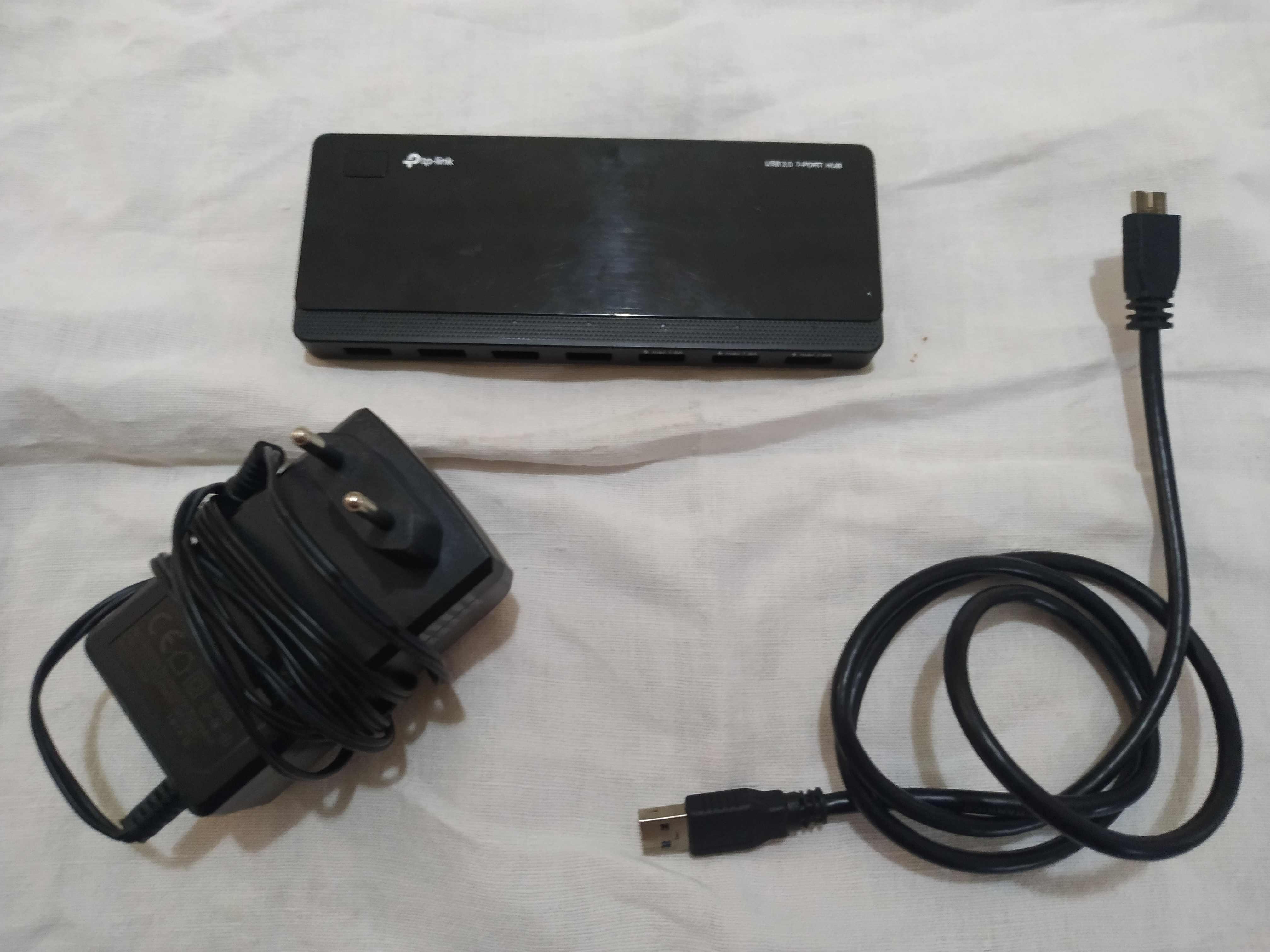 Hub USB 3.0 TP-Link UH700 c/ caixa, 7 portas (3 fast-charging)