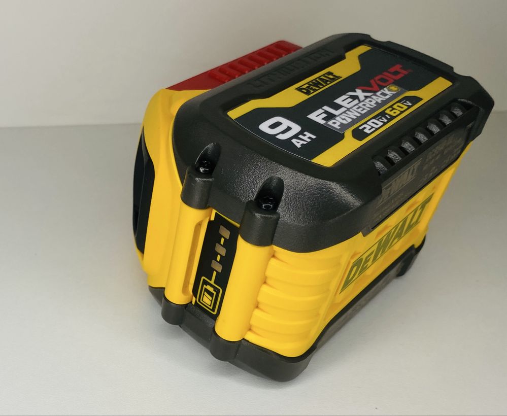 Акумулятор Dewalt FlexVolt PowerPack XR 18v/20v 54v/60v 9ah (9000mah)