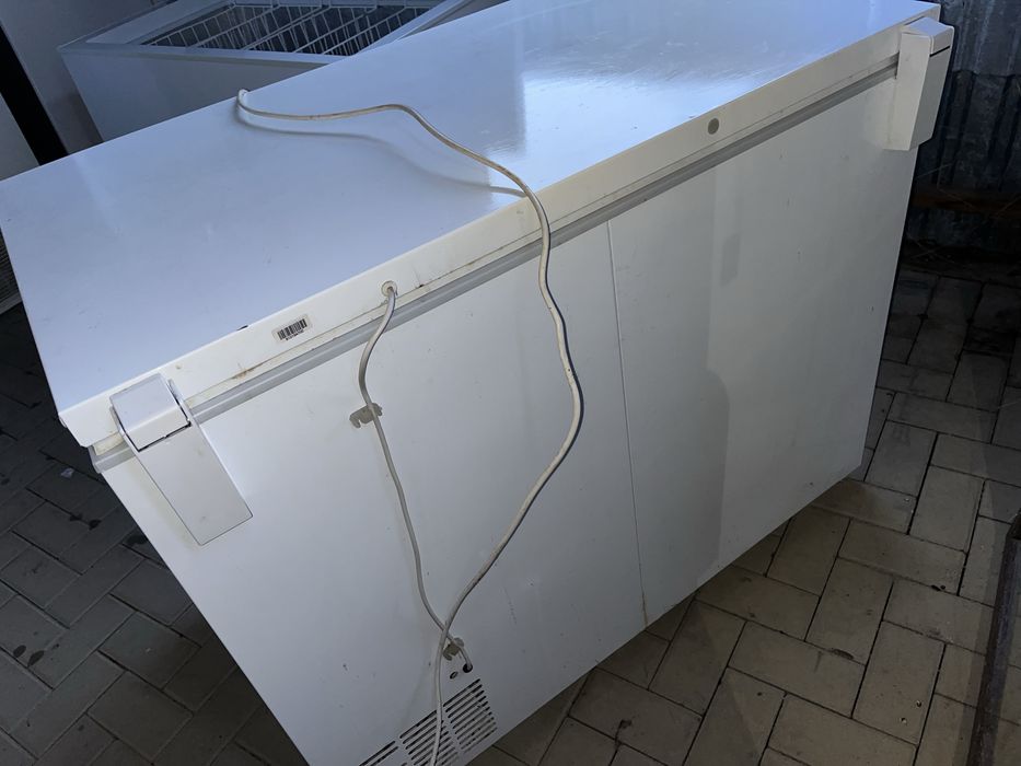 Zamrażarka klapowa Liebherr - 253 litrów