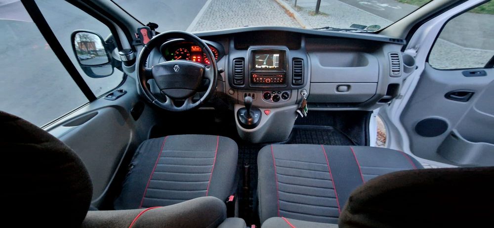 Renault TRAFIC AUTOMAT 2.0Dci 6-cio osobowy MEGA STAN/ZAMIANA