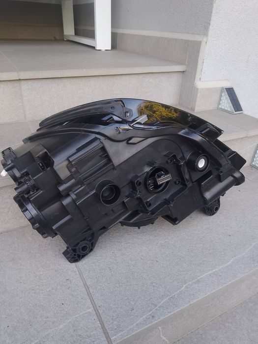 Lampa Audi A3 8V lift przód prawa usa