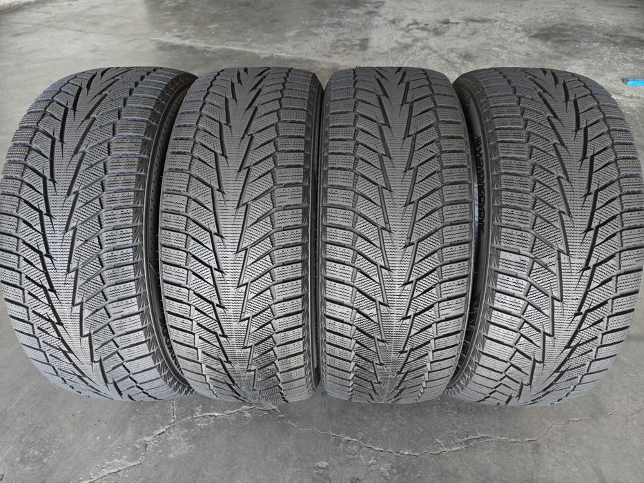 R18 245 45 шини зимові 24р Hankook Winter I*Cept Корея