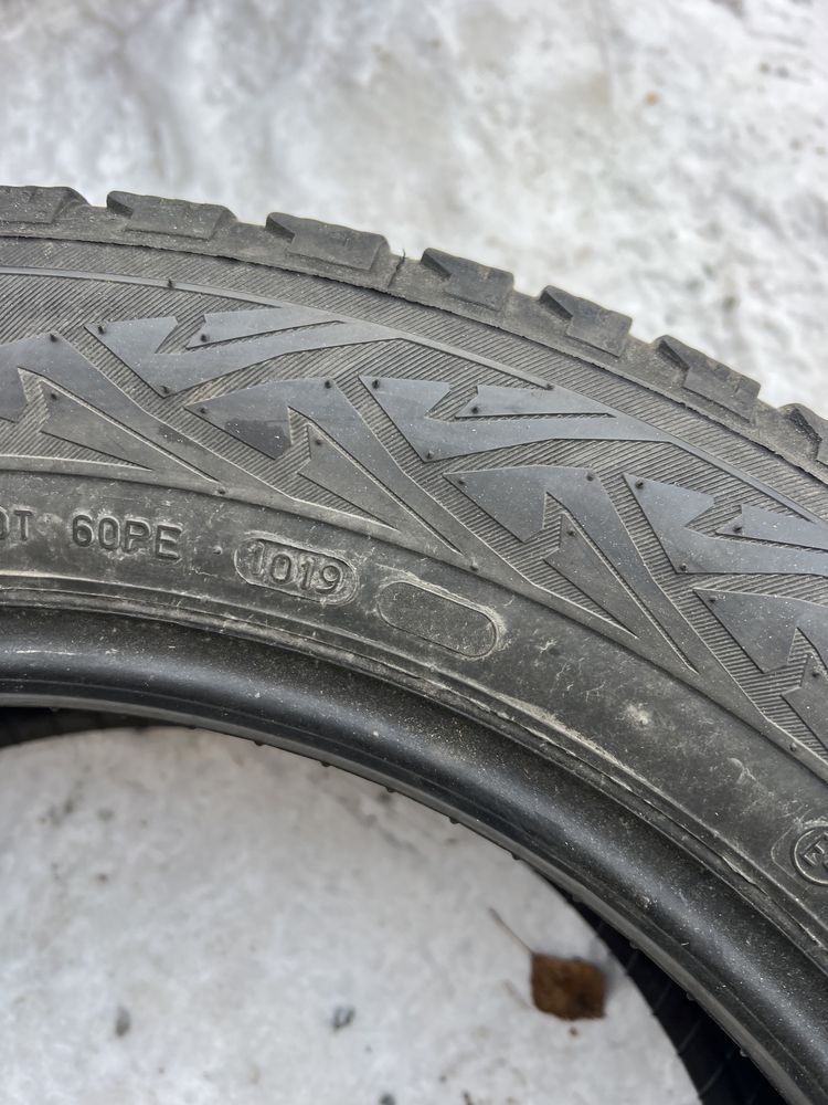 215/60/17 C Nokian hakkapeliitta C3 okazja