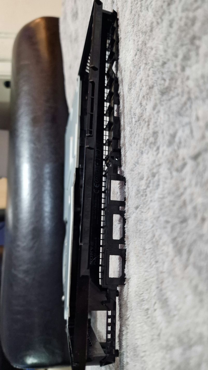 PS4 Slim - Carcaça Original