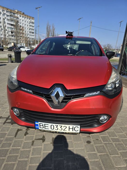 Продам автомобіль Рено кліо