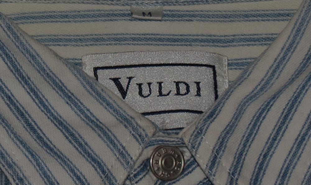 Рубашка джинсовая Valdi.