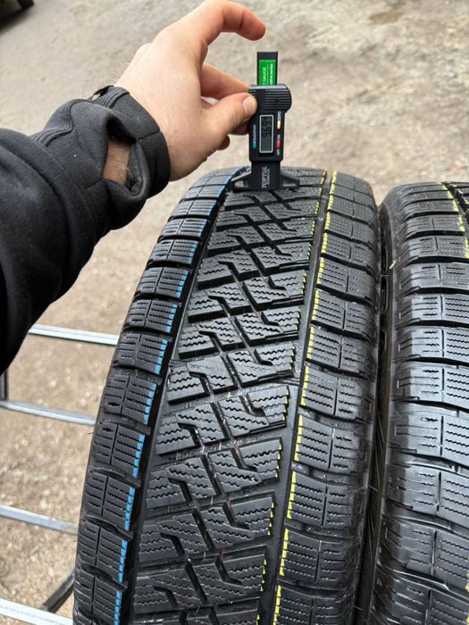 Шины БУ 215 65 R 16 C lassa wintus комплетк грузовая зима