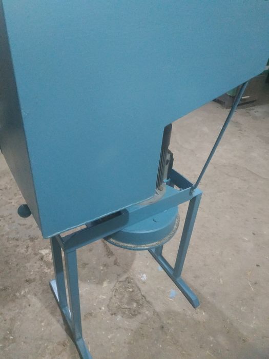 Млин для подрібнення зерна