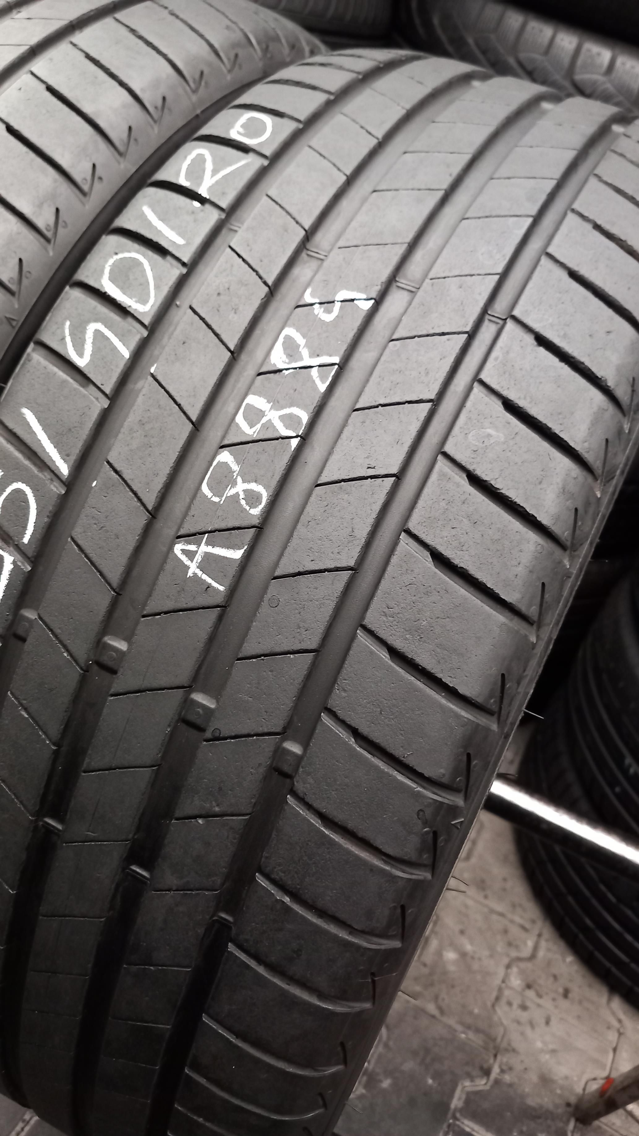 235/40/20 Bridgestone Turanza T005 AR 96V