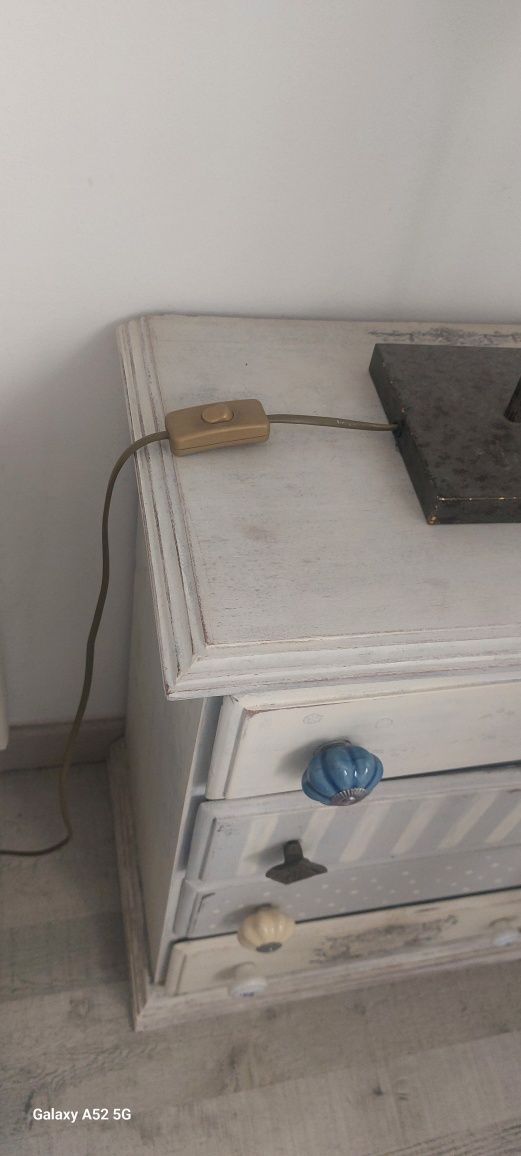 Mesa de Cabeceira