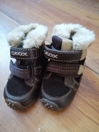 Ocieplane buciki zimowe dla chłopca Geox 18