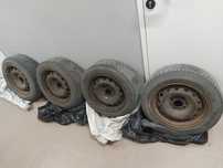 Opony zimowe na stalowych felgach 175/65 R 14