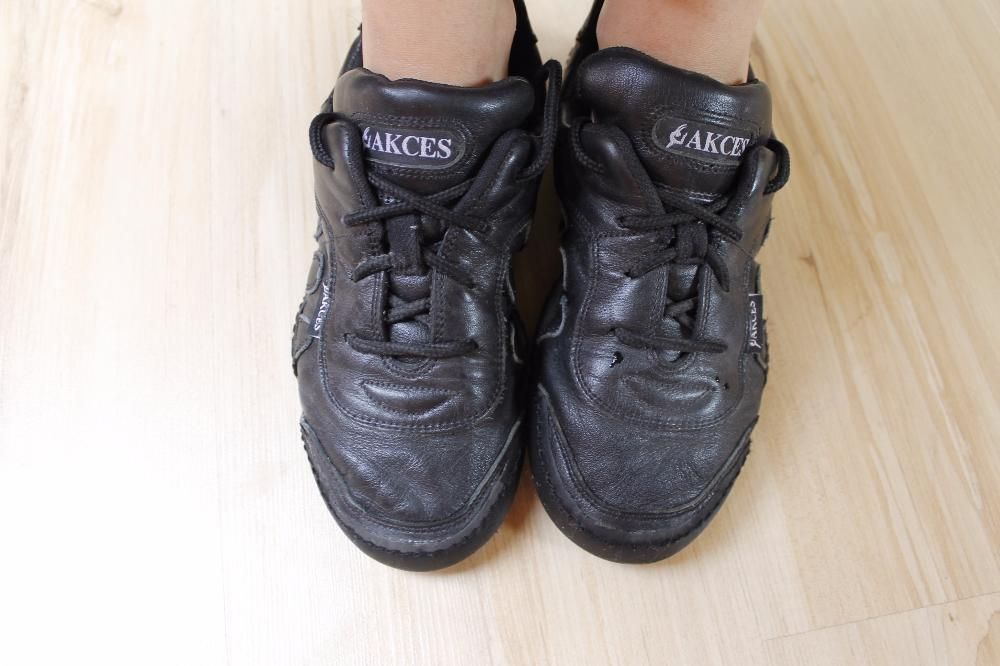 Profesjonalne buty do różnych form tańca AKCES