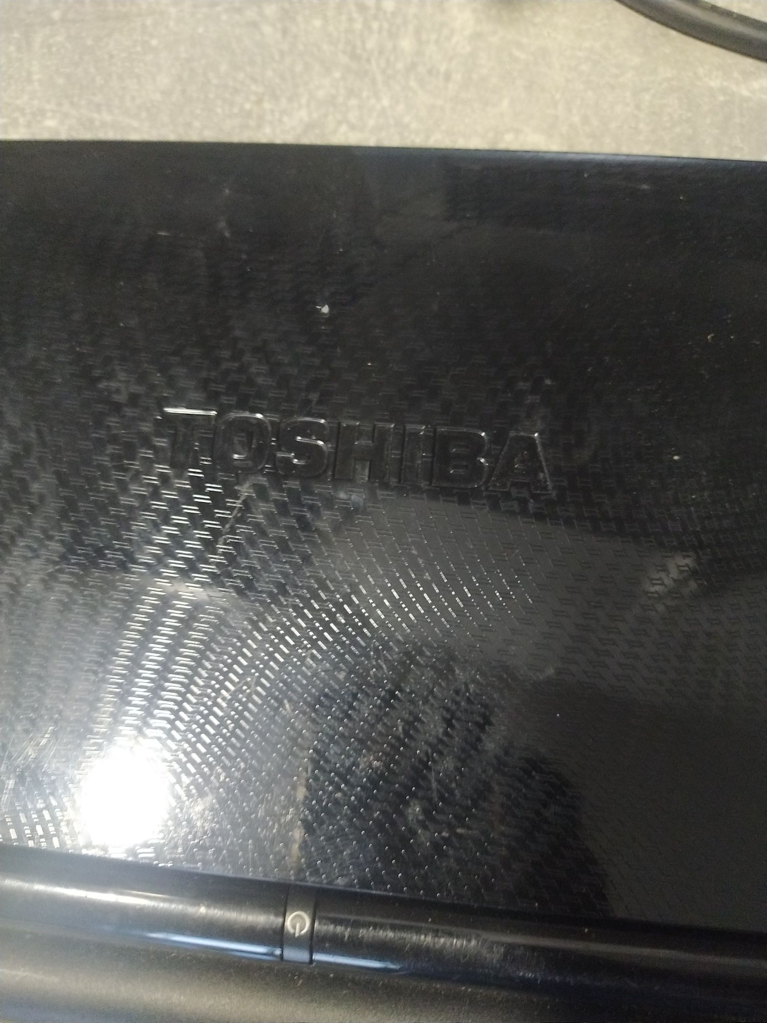 Vendo Computador Portátil Toshiba