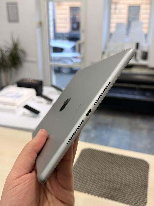 iPad 5th 32gb Wifi Магазин iStory