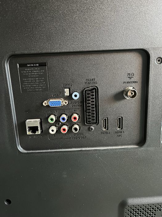 TV Philips LCD 46”