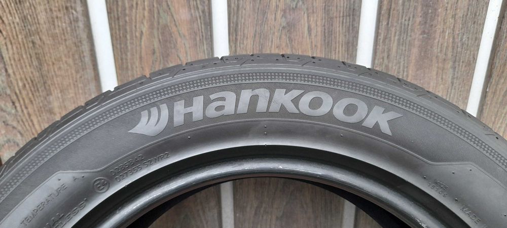 Opony letnie Hankook  215/55 R16  93V