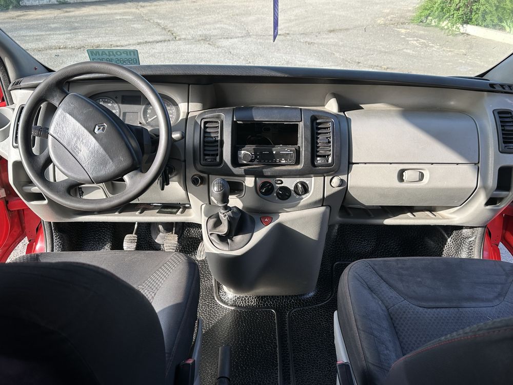 Renault Trafic 2.0dci пасажир