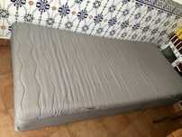 Cama solteiro e colchão
