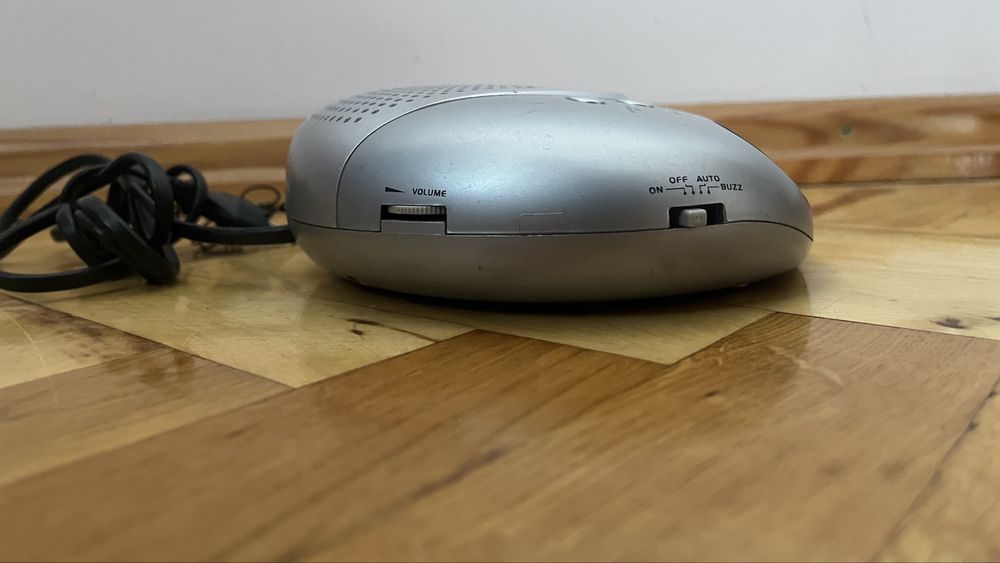 Budzik radio z pamięcią zegar zasilany elektroniczny
