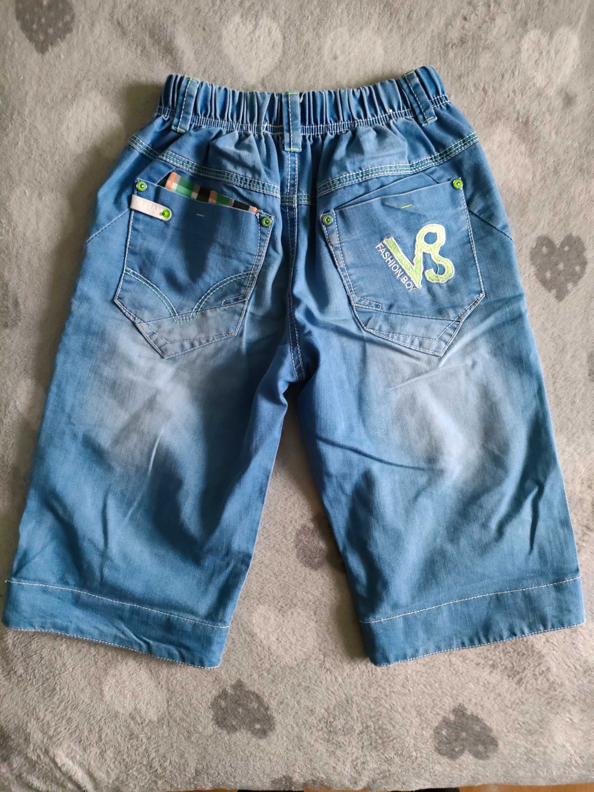 Spodnie krótkie chłopięce jeansowe 146-152