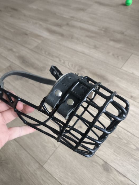 Mocny duży kaganiec dla psa