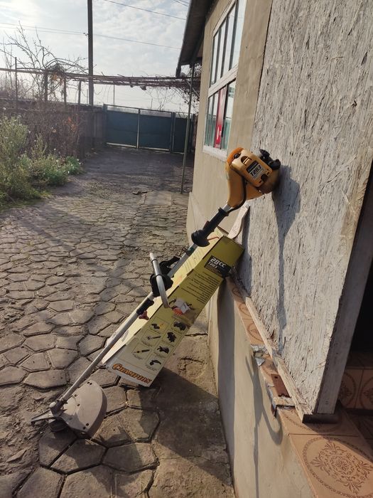 Бензокоса Champion T283