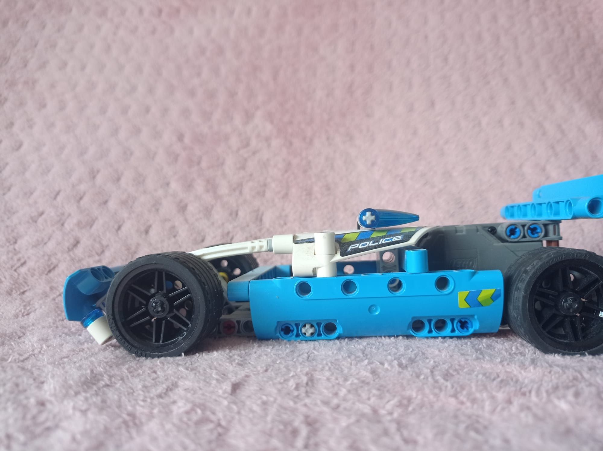 Lego 42091 technic policyjny poscig