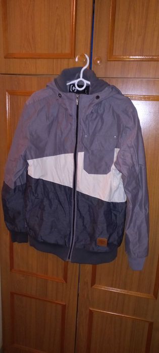 kurtka zimowa CROPP rozmiar L męska/ młodzieżowa