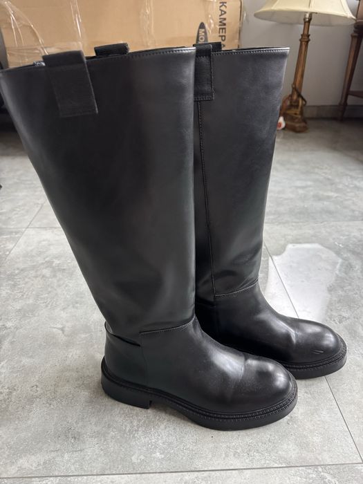 Чобити високі Zara