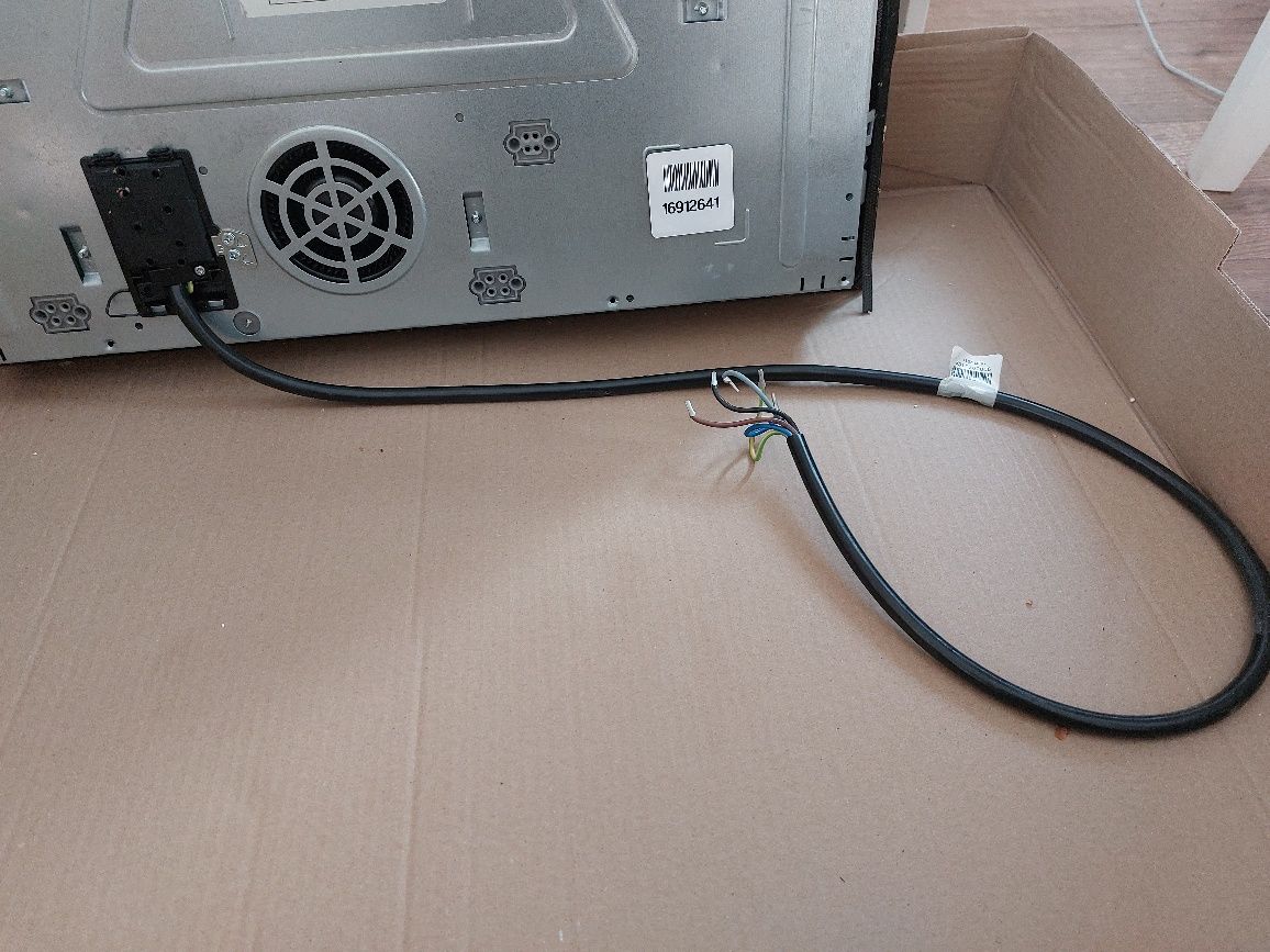 Płyta indukcyjna Bosch PVS651FC5E działa
