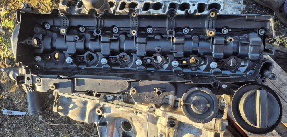 bmw x5 f15 n57 pokrywa zaworów 782.3181