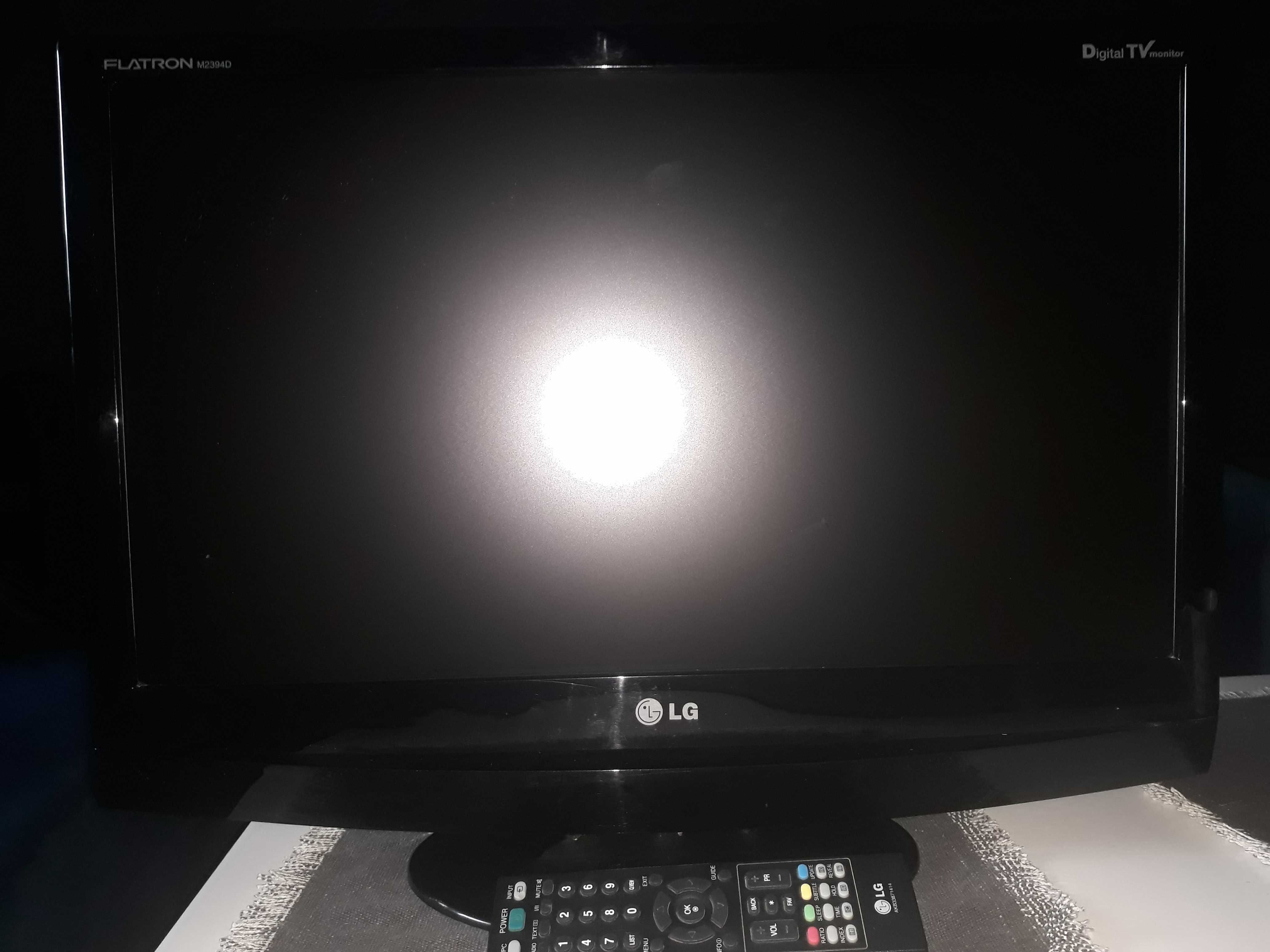 Monitor i TV  2 w 1 LG