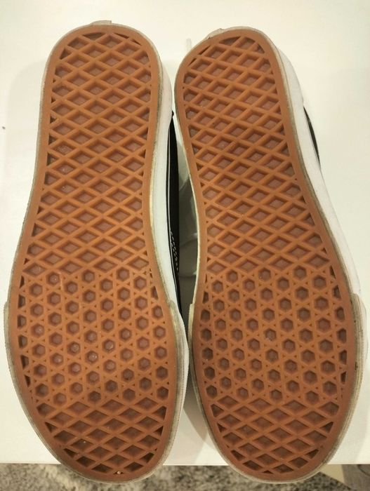 Sapatilhas originais Vans modelo Old-Skool baixas