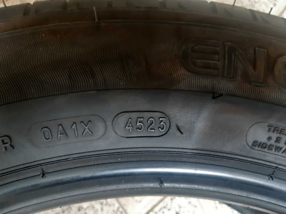 4 Michelin 205/60 R16 pneus semi-novos