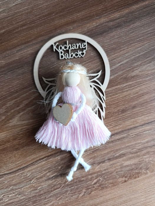 Aniołki na dzień babci i dziadka obręcze drewniane serduszka prezent