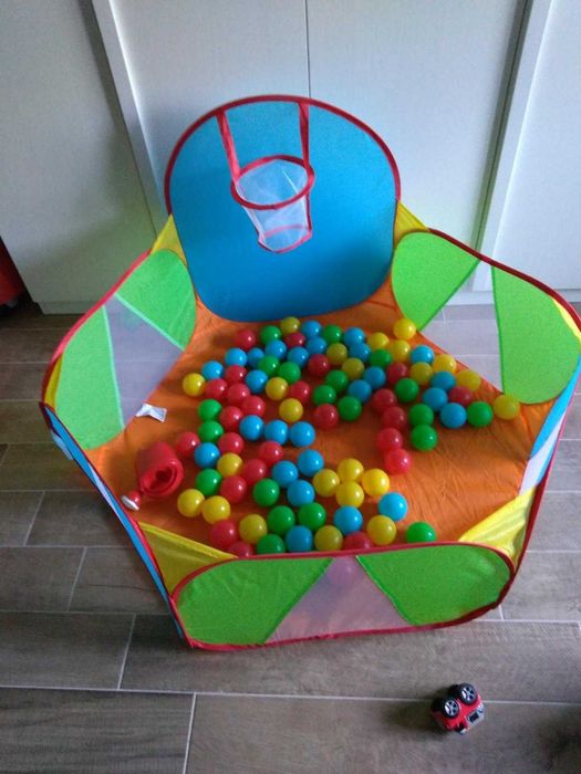 Basen kojec brodzik dla dzieci do zabawy do domu ogrodu z koszem