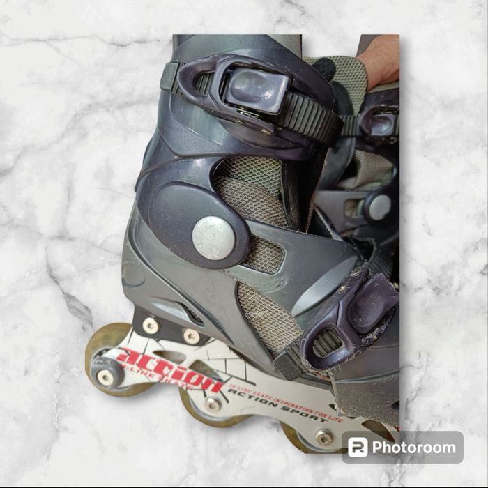 Продам Роликові коньки