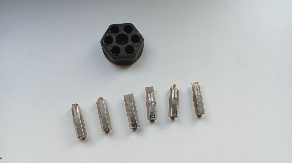 Набор бит - 6 штук