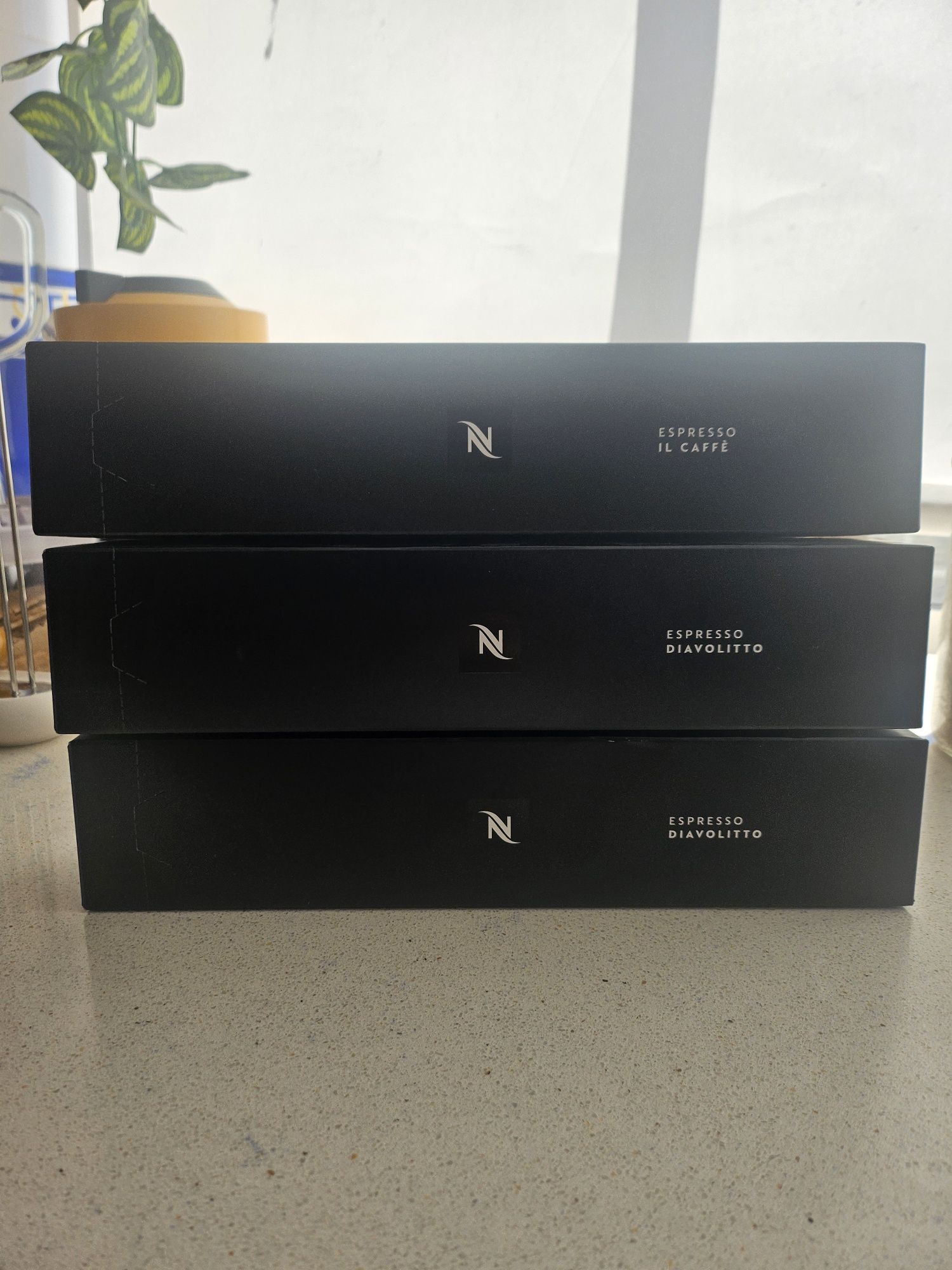 Máquina de café Nespresso Vertuo nova