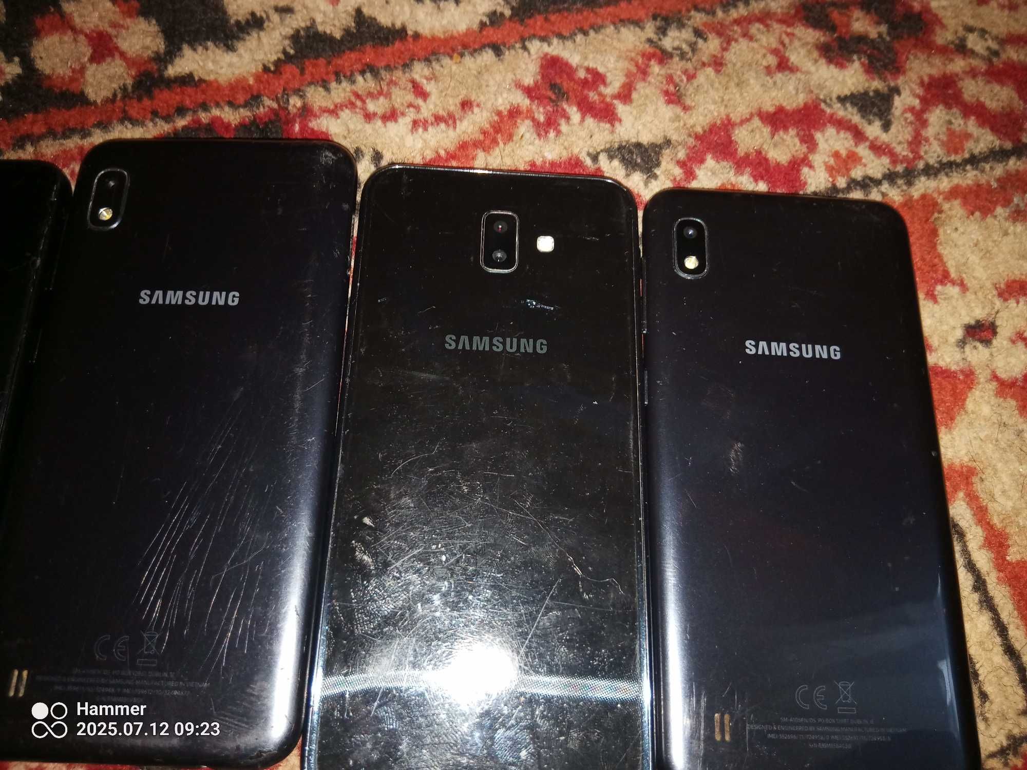 Smartfony Samsung uszkodzone