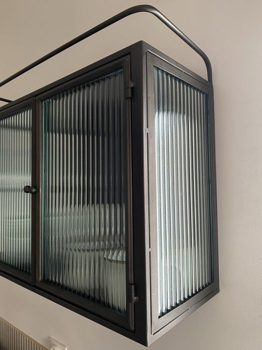 Witryna metalowa LOFT metalowa szkło ryflowane