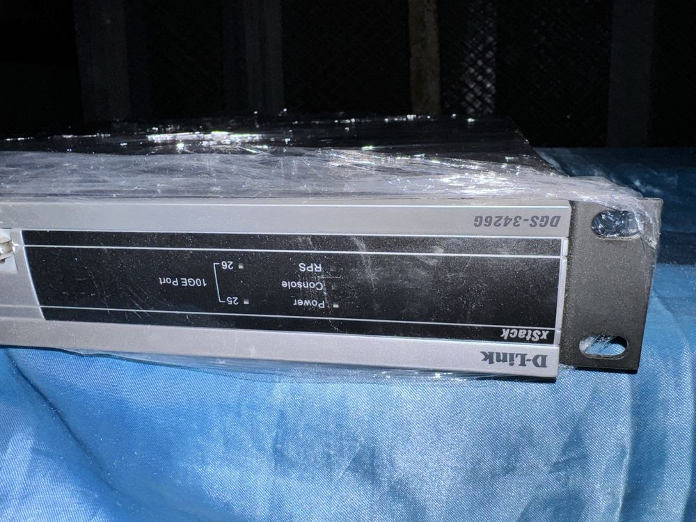 Коммутатор DGS-3426 D-Link