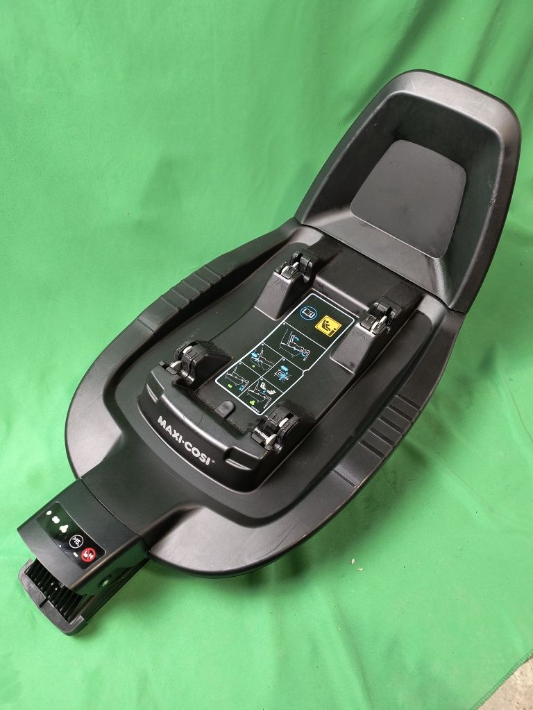 Baza familyfix 3 Maxi Cosi  ISOFIX I-SIZE DO ROCK PEBBLE PRO I-SIZ